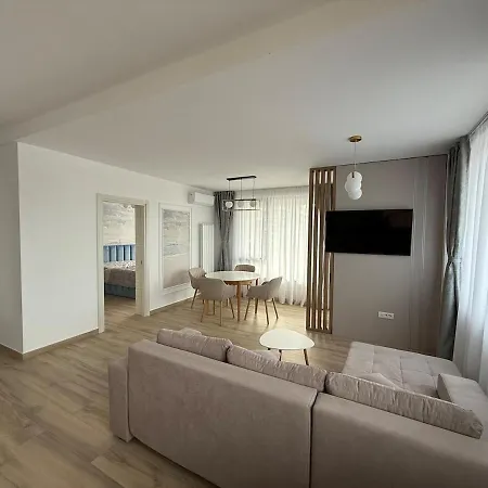 Touch The Sea 公寓 那沃达利